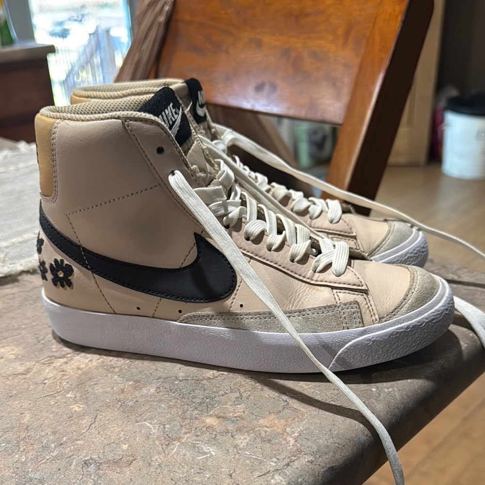 Nike Beige High-Top Sneakers